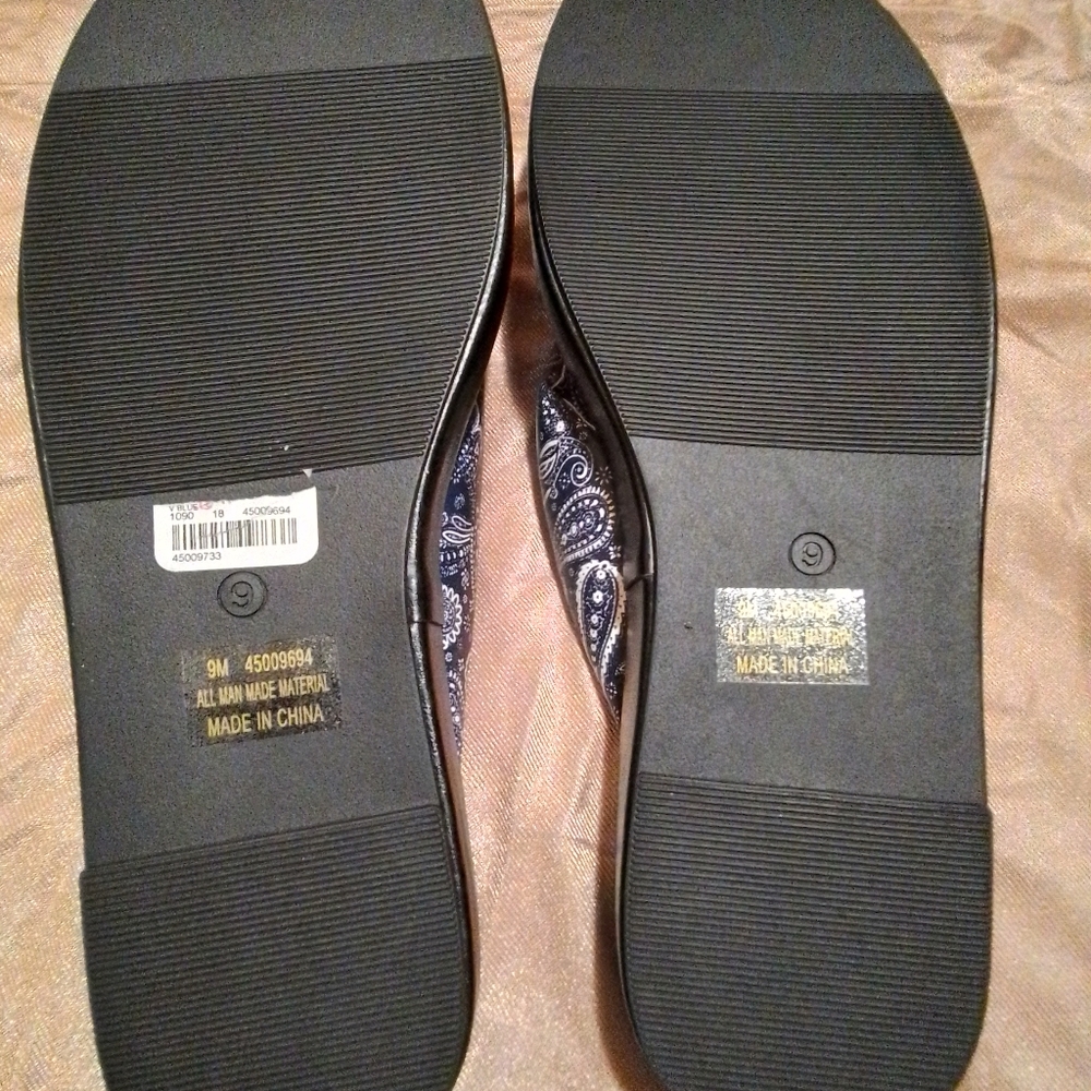 Cato Blue Paisley Sandals NWT, Size 9 - Picture 4 of 5